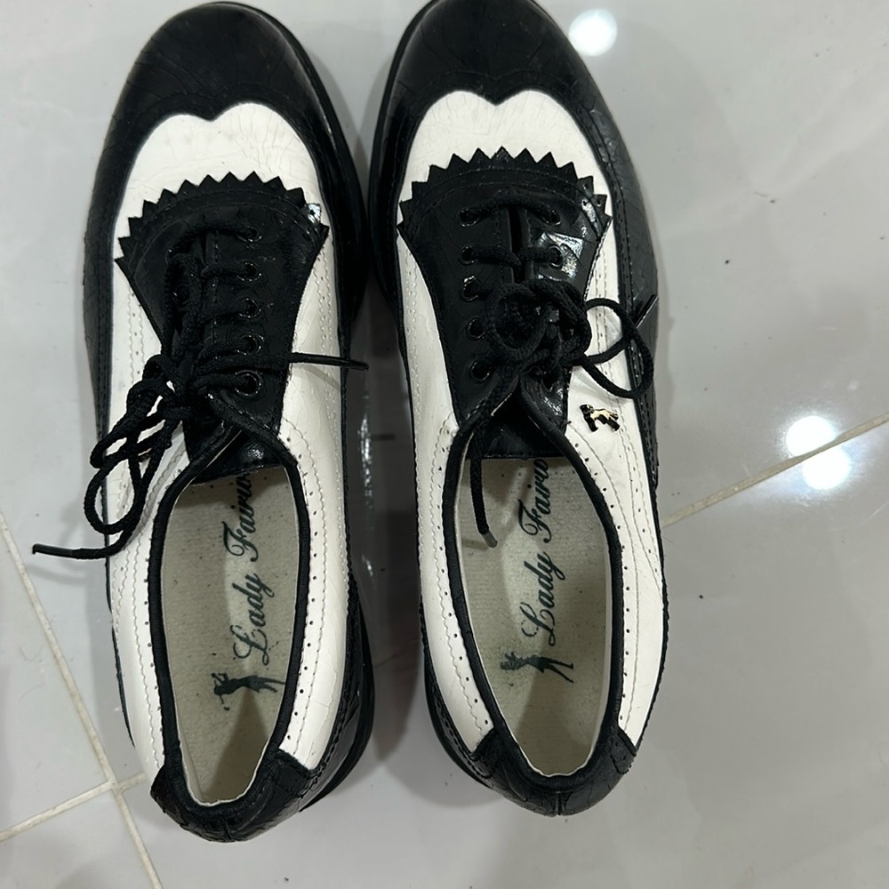 Women’s lady fairway golf shoes size 7
